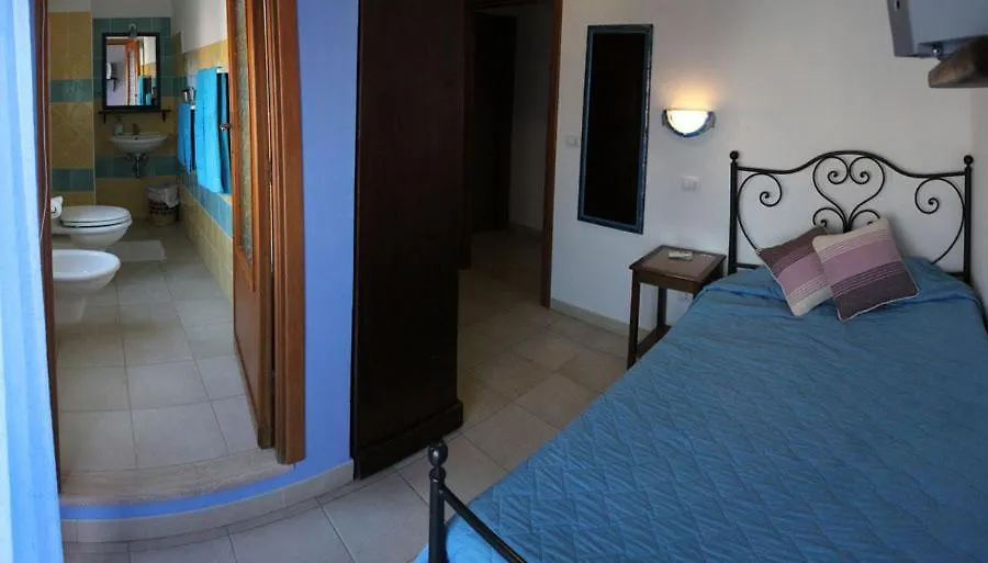 B&B Viadelmare Alghero Bed & Breakfast